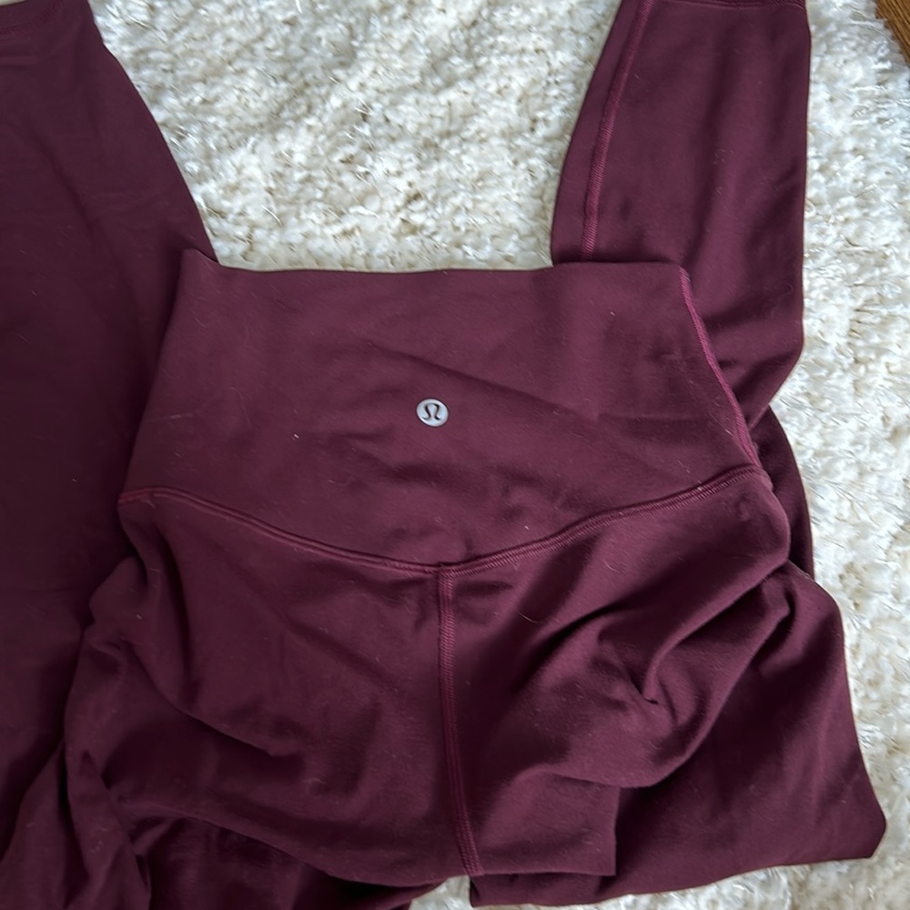 Reddish maroon lulu leggings size 2